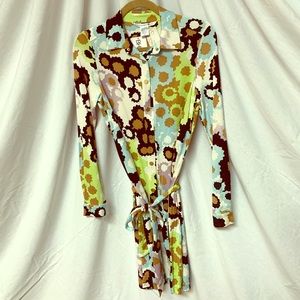 Diane Von Furstenberg NWT Retro Pattern Wrap Dress